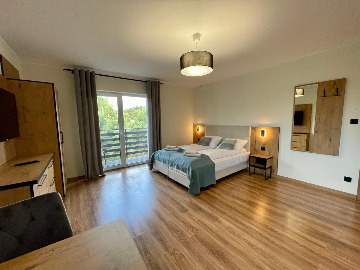 Apartamenty Marsyl ยาสต์เชอเบีย กูรา ภายนอก รูปภาพ