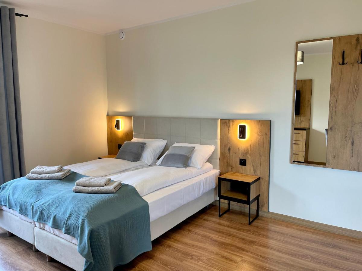 Apartamenty Marsyl ยาสต์เชอเบีย กูรา ภายนอก รูปภาพ