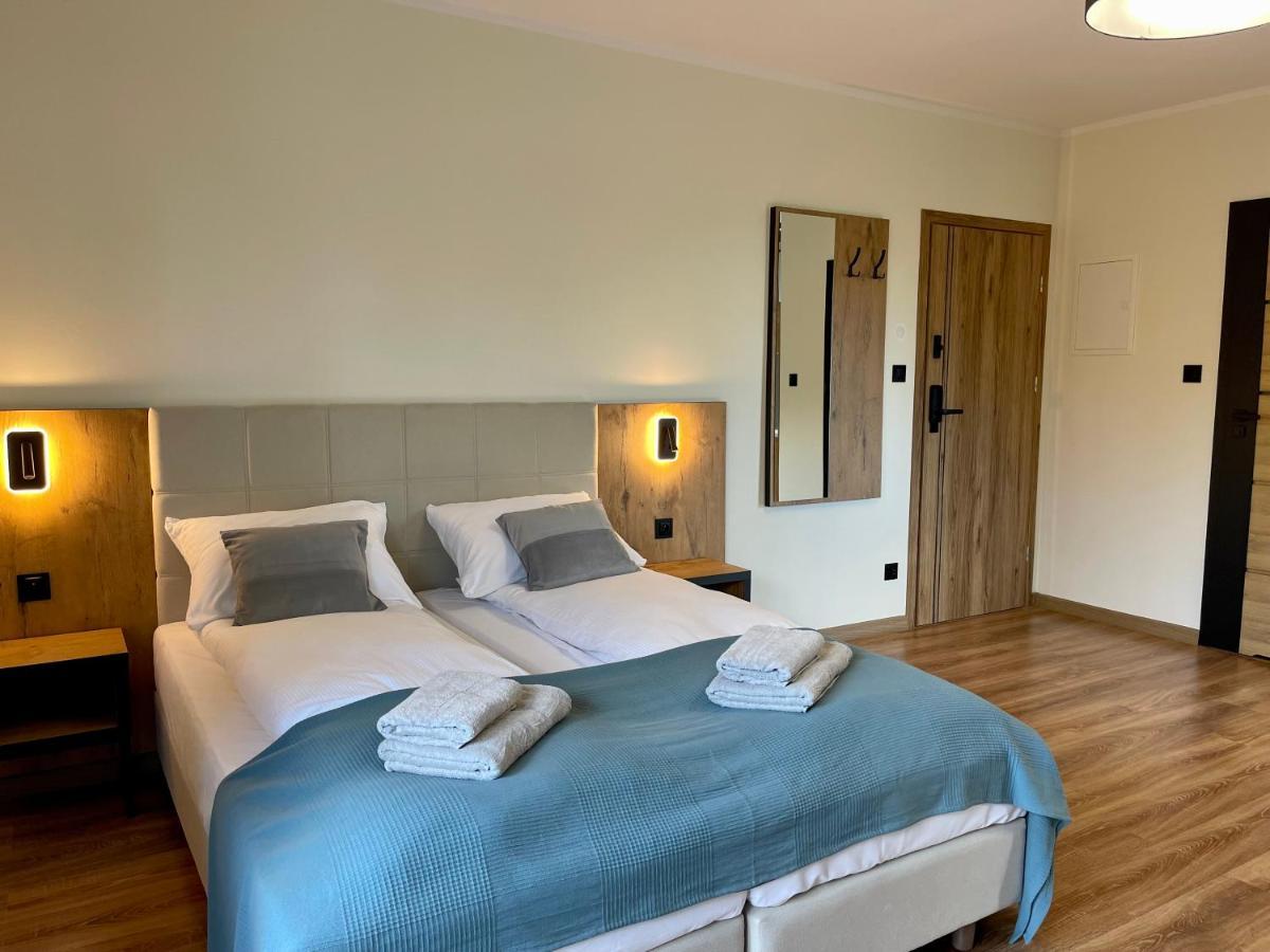 Apartamenty Marsyl ยาสต์เชอเบีย กูรา ภายนอก รูปภาพ