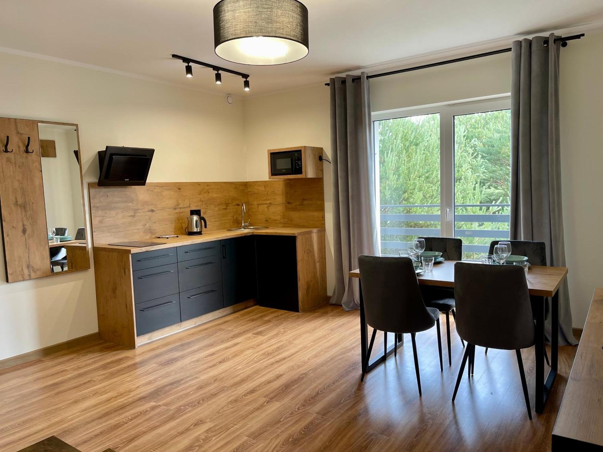 Apartamenty Marsyl ยาสต์เชอเบีย กูรา ภายนอก รูปภาพ