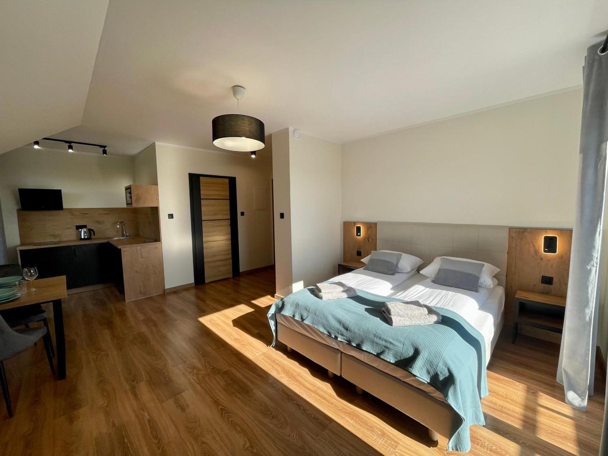 Apartamenty Marsyl ยาสต์เชอเบีย กูรา ภายนอก รูปภาพ
